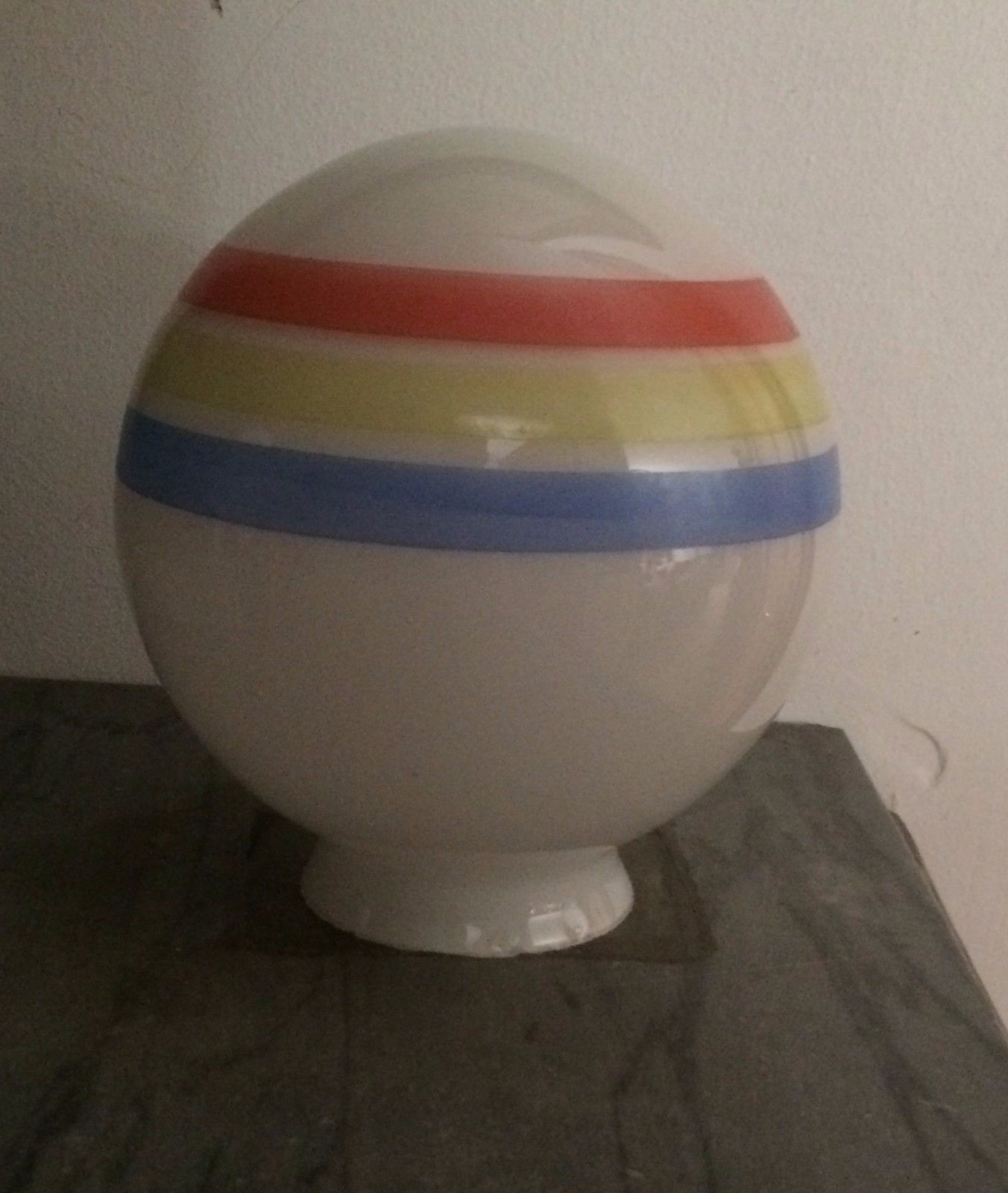Coppa Lampada In Vetro Bianco Opalino Decorato Policromo, Anni '50