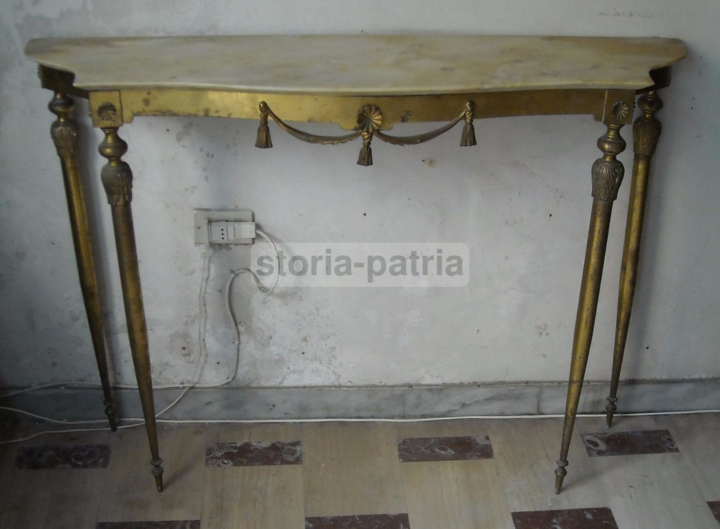 Consolle Art Déco Con Specchiera In Metallo Dorato E Marmo, Anni '50