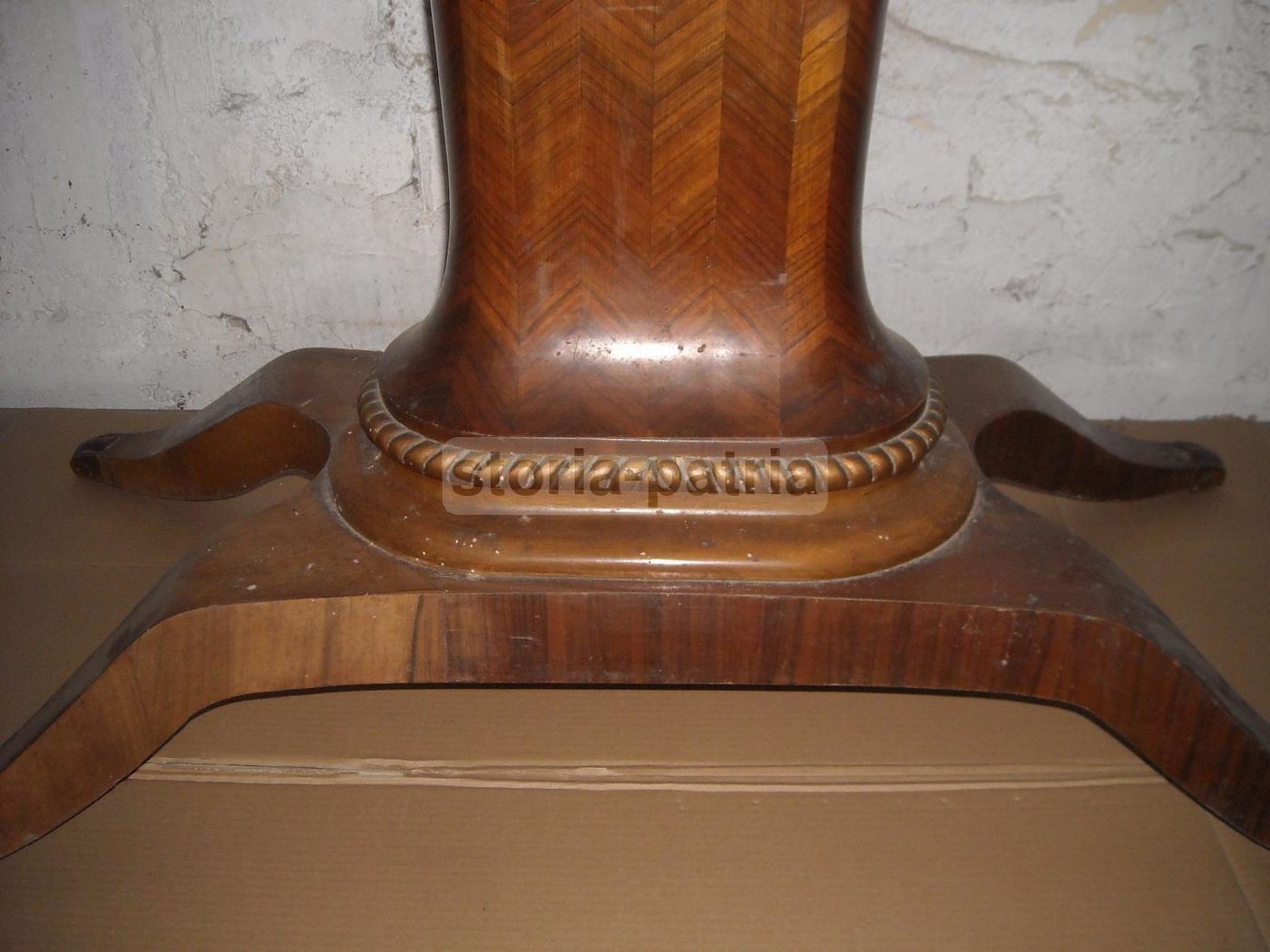 Grande Tavolo Ovale Modernariato Anni '50 Con Piano In Vetro Verde