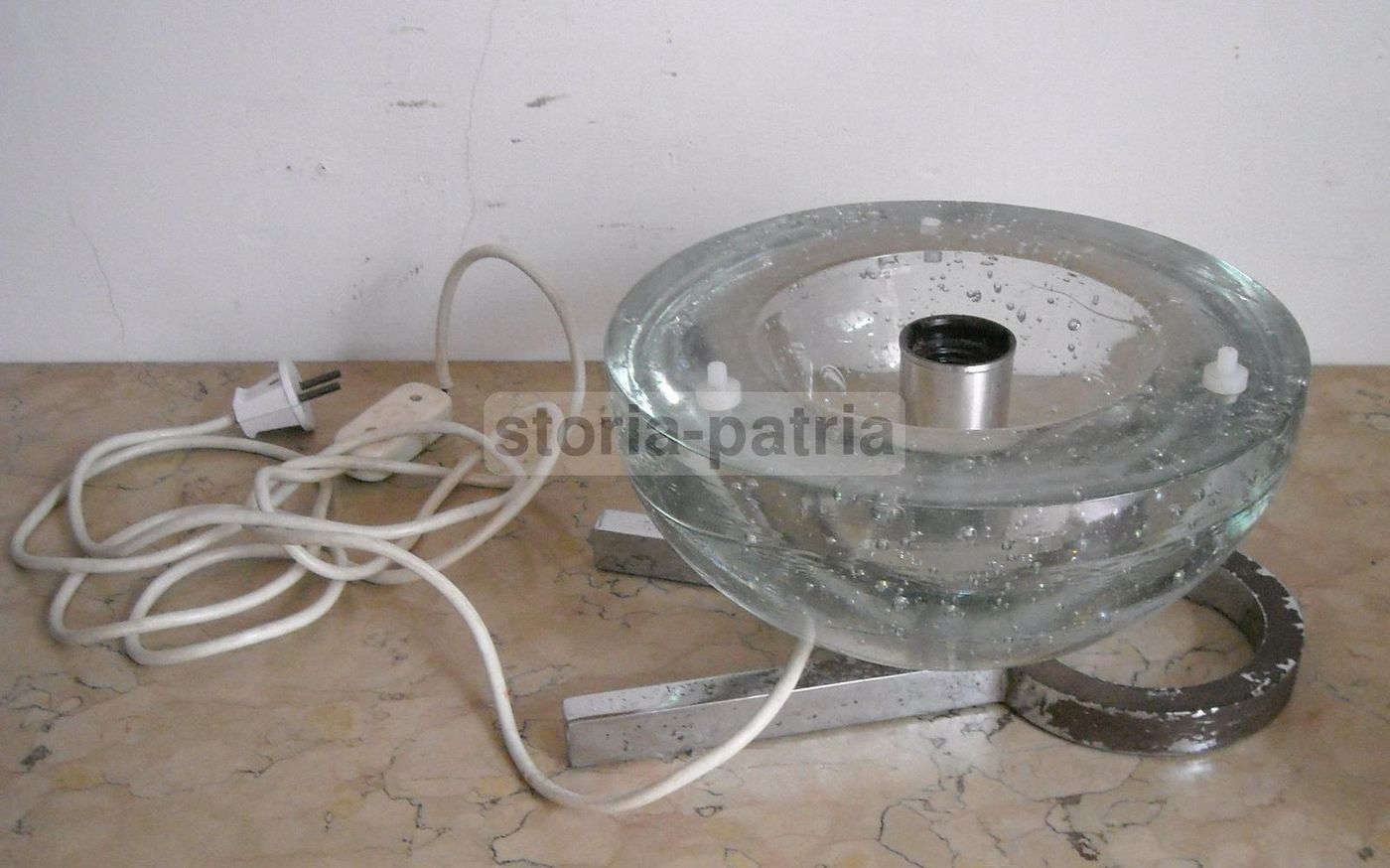 Lampada A Sfera In Vetro Massiccio Anni '70 Cromata Modernariato
