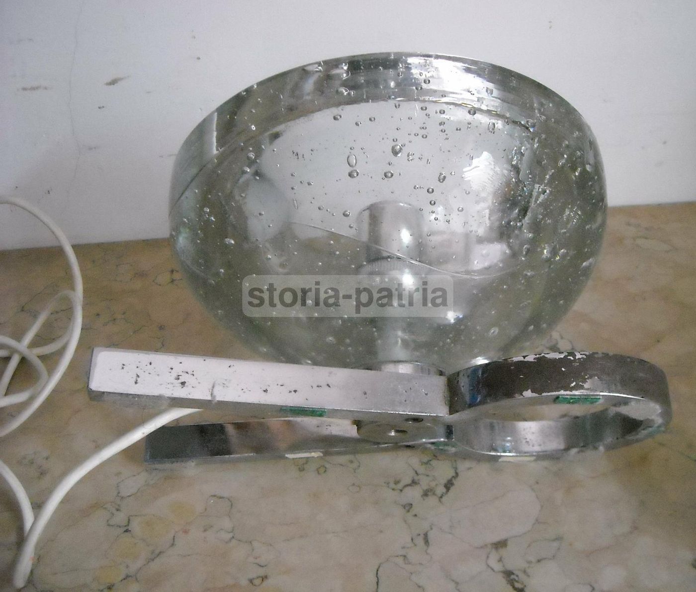 Lampada A Sfera In Vetro Massiccio Anni '70 Cromata Modernariato