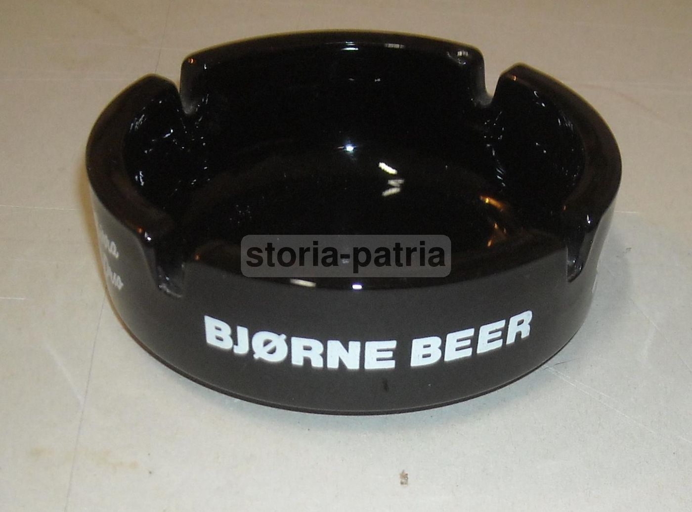 Posacenere Pubblicitario Birra Biorne In Vetro Opalino, Anni 1970 1990