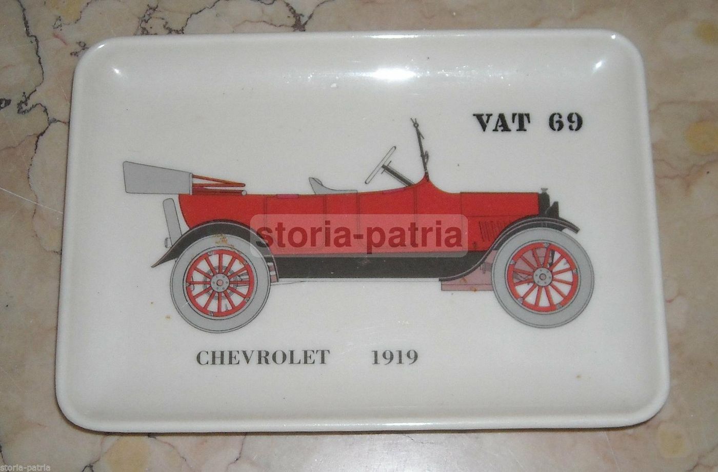 Vassoio Pubblicitario Vat 69 Chevrolet 1919 Vintage Mebel