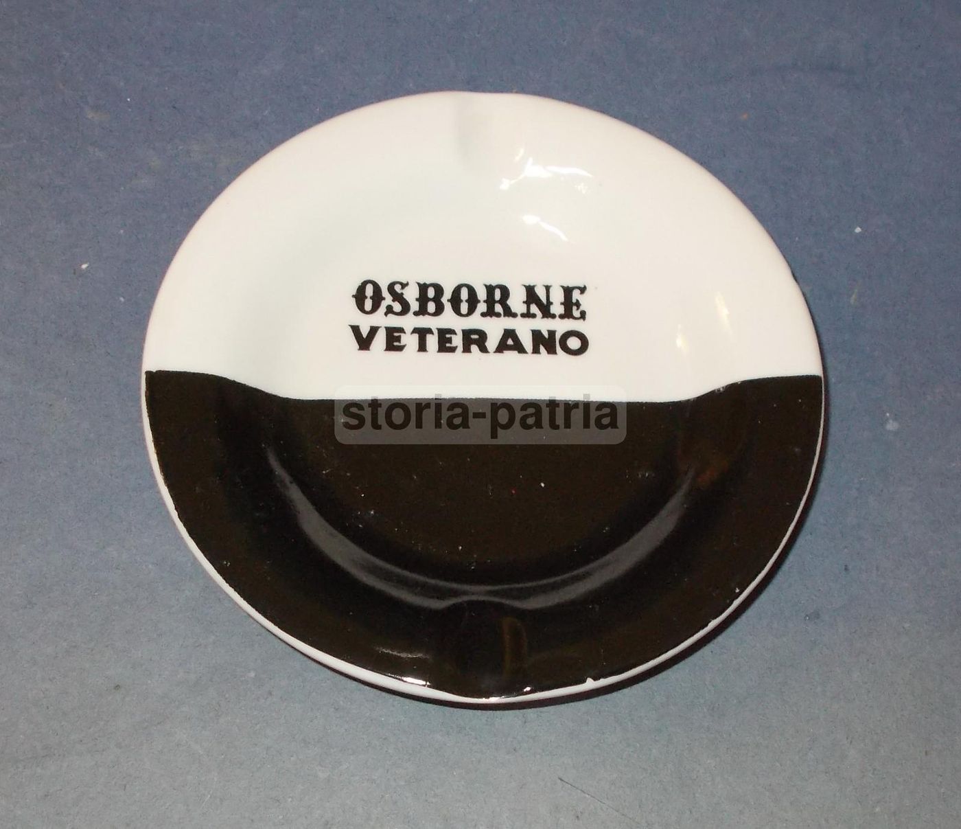 Piattino Pubblicitario Osborne Veterano Brandy In Ceramica
