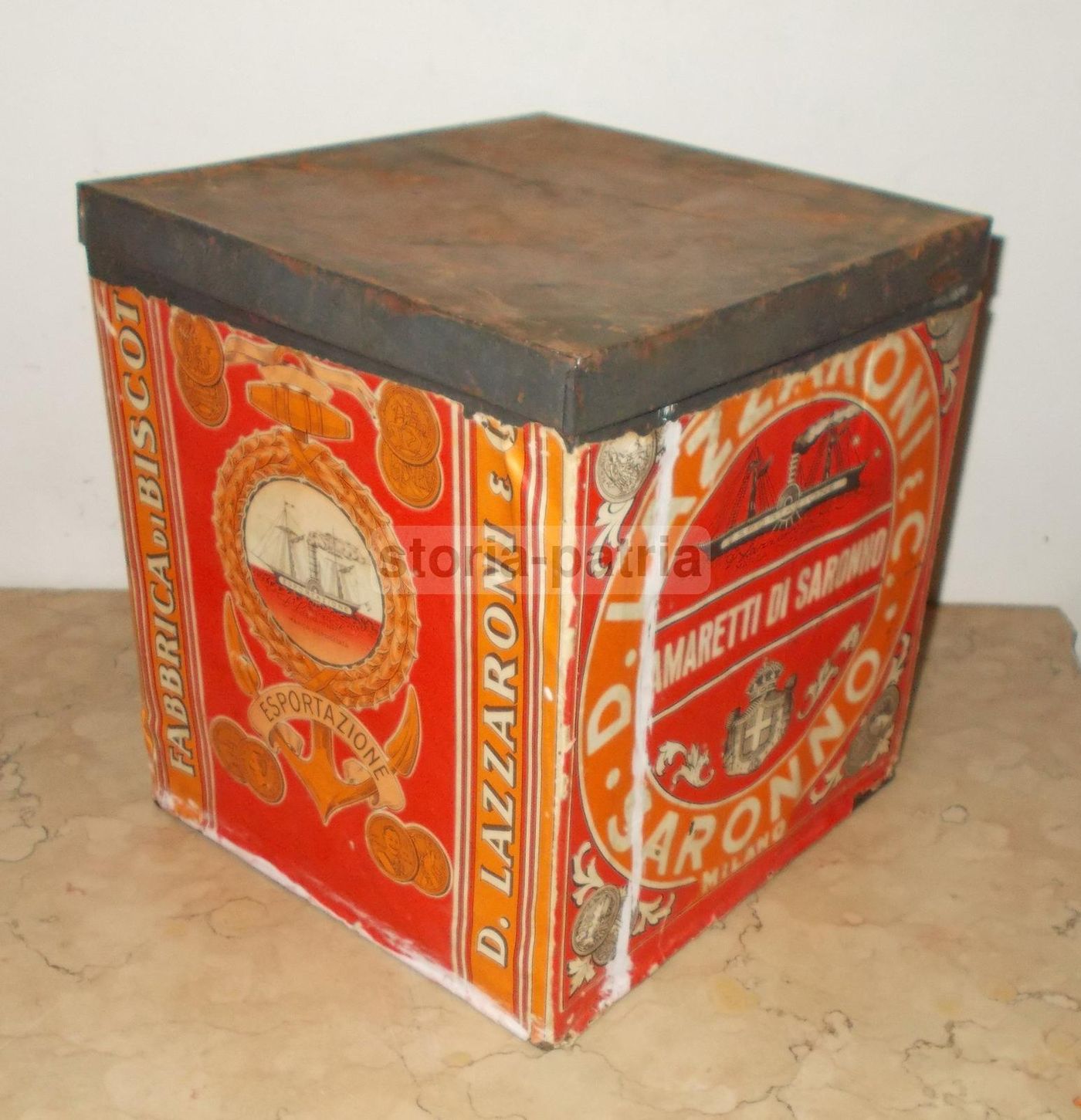 Scatola Pubblicitaria Amaretti Lazzaroni Saronno Vintage Araldica