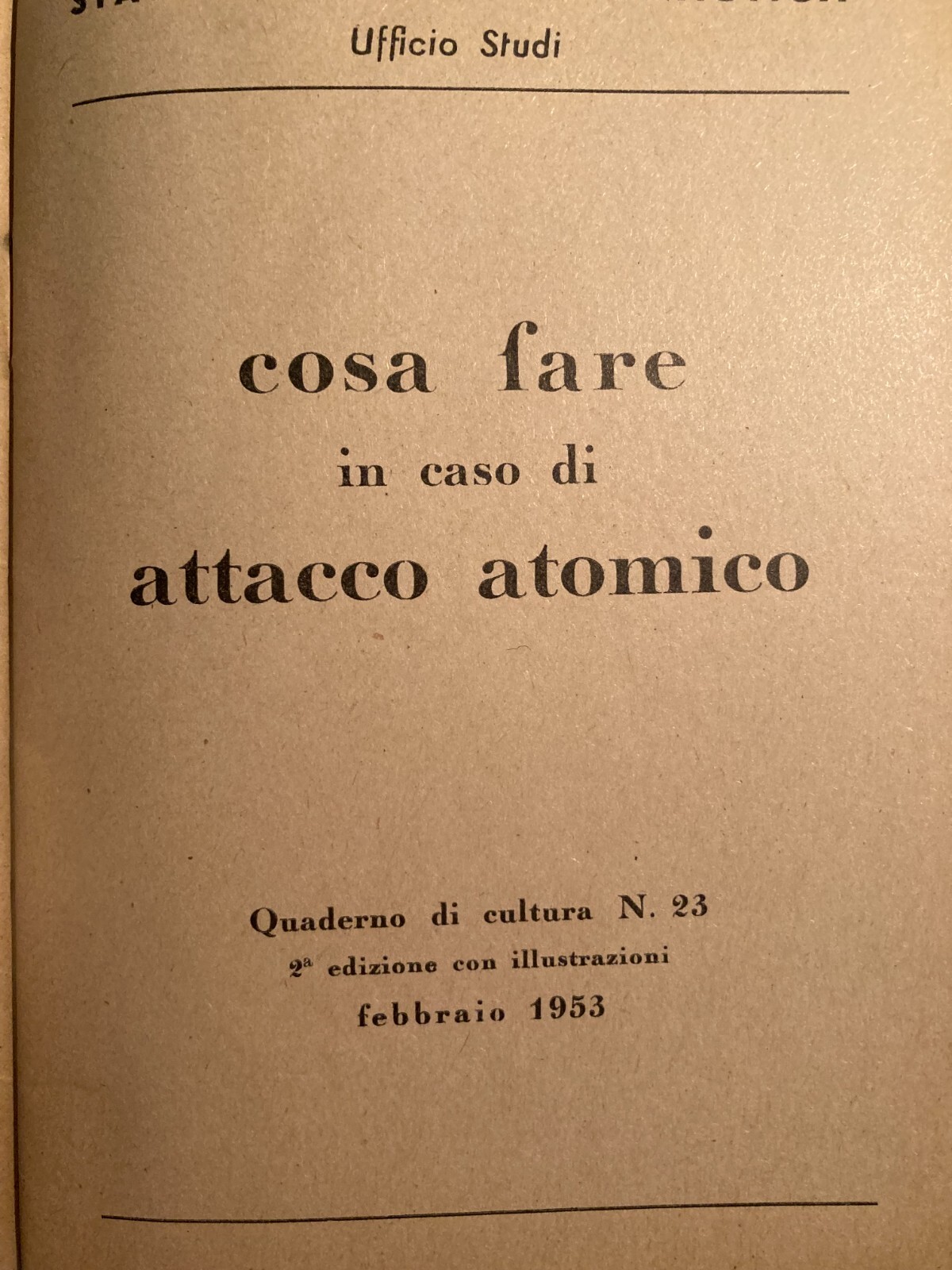 Cosa Fare In Caso Di Attacco Atomico (1950)   Manuale Aeronautica Militare