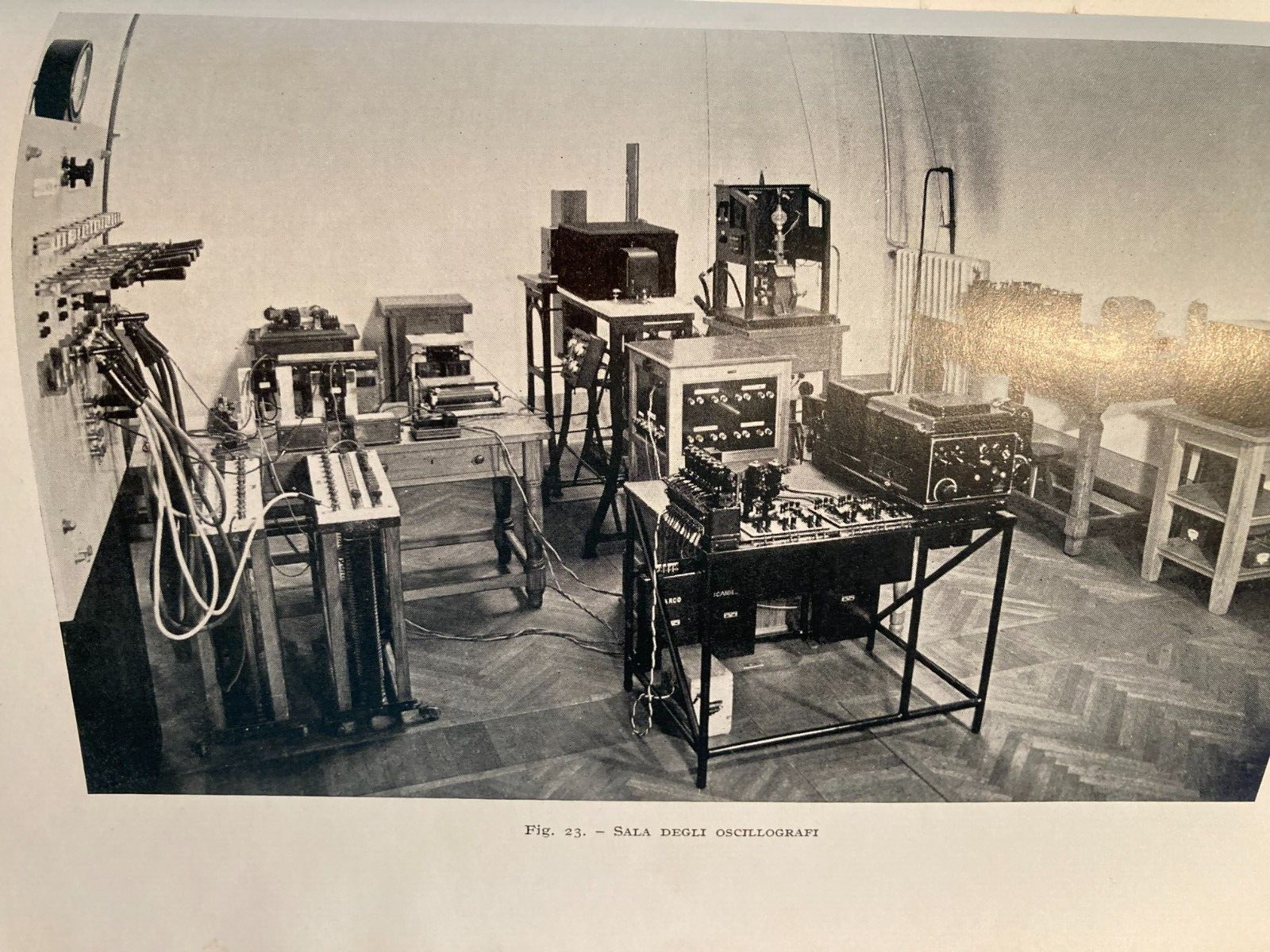 Cinquantenario Dell'Istituzione Elettrotecnica Carlo Erba (1887 1937), Regio Politecnico Di Milano