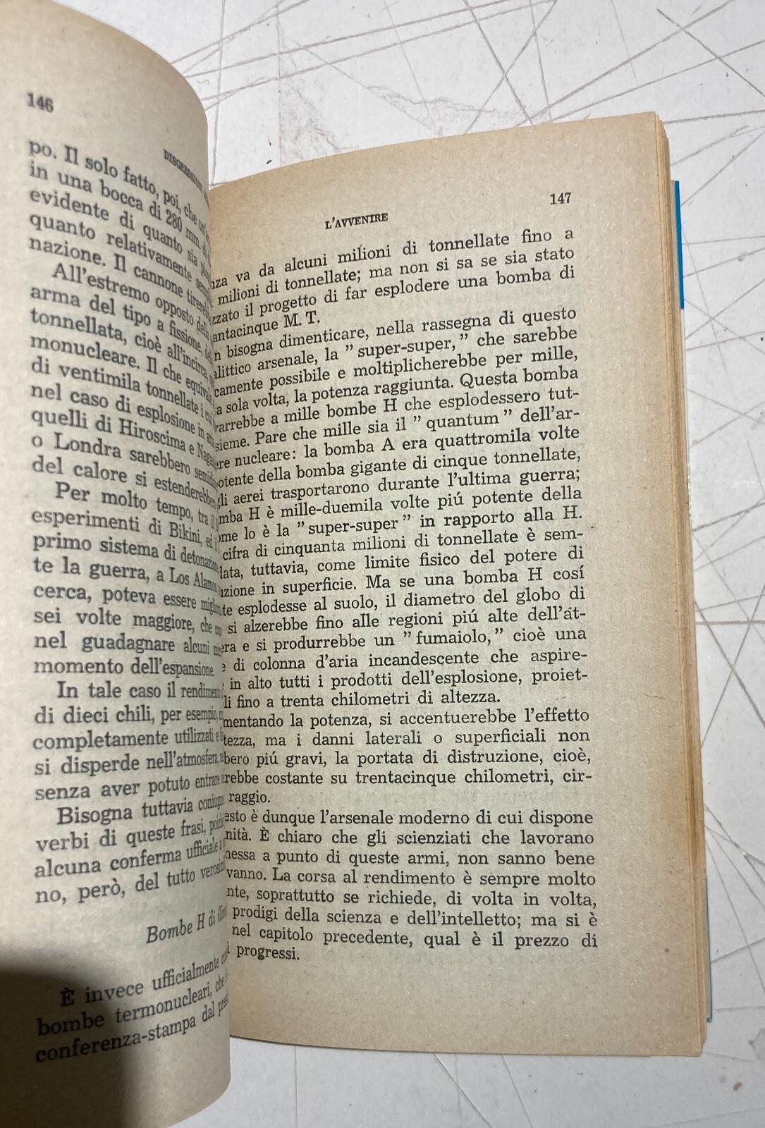 Scienze: Fisica Nucleare, Bomba Atomica. Martin, Einstein, 1955