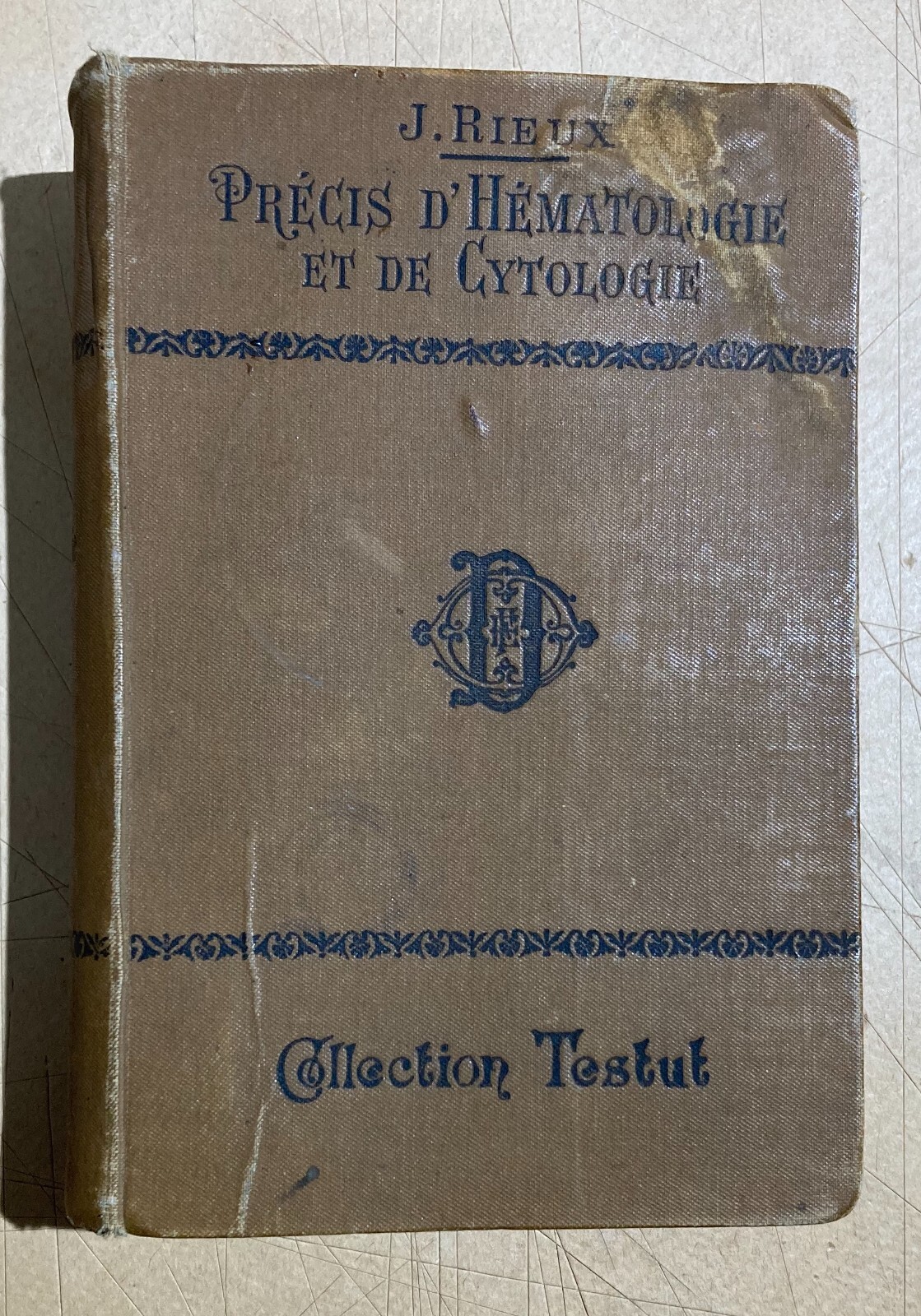 Medicina, Ematologia, Citologia, Chimica. Antica Edizione Francese. Rieux. Illustrata.