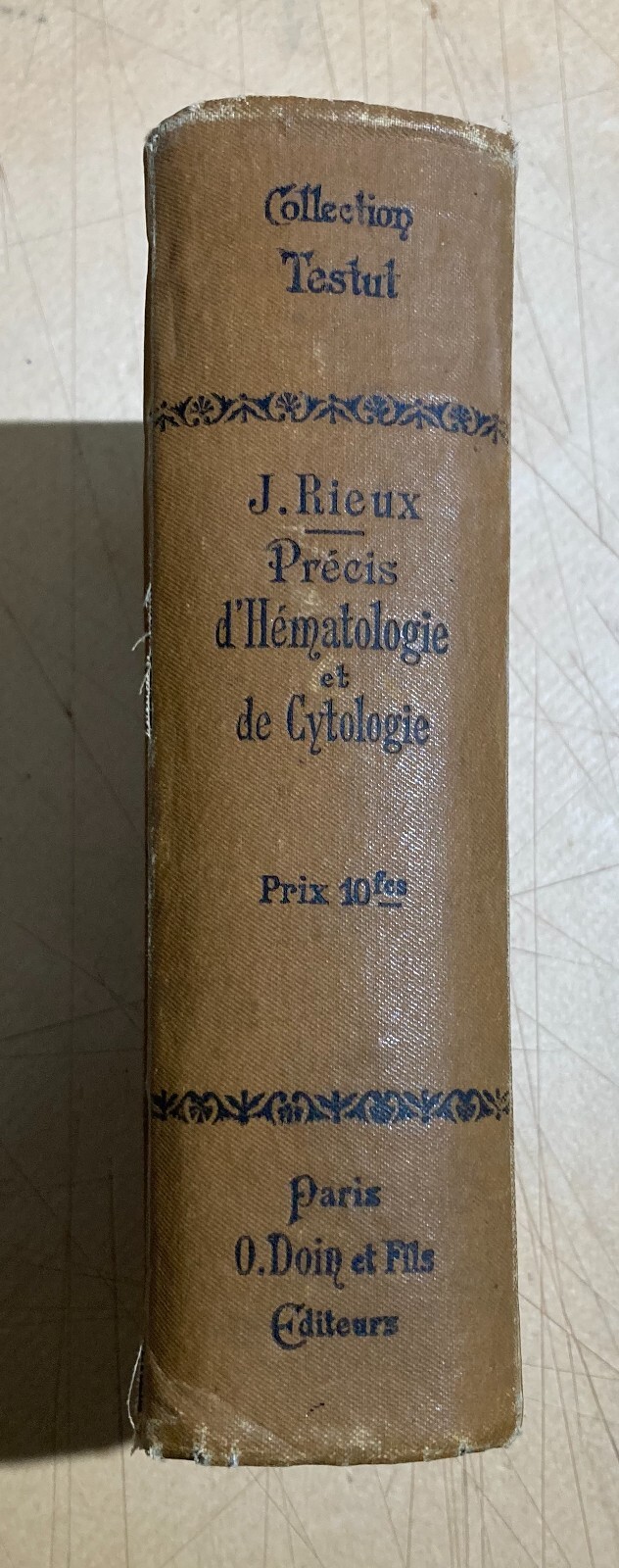 Medicina, Ematologia, Citologia, Chimica. Antica Edizione Francese. Rieux. Illustrata.