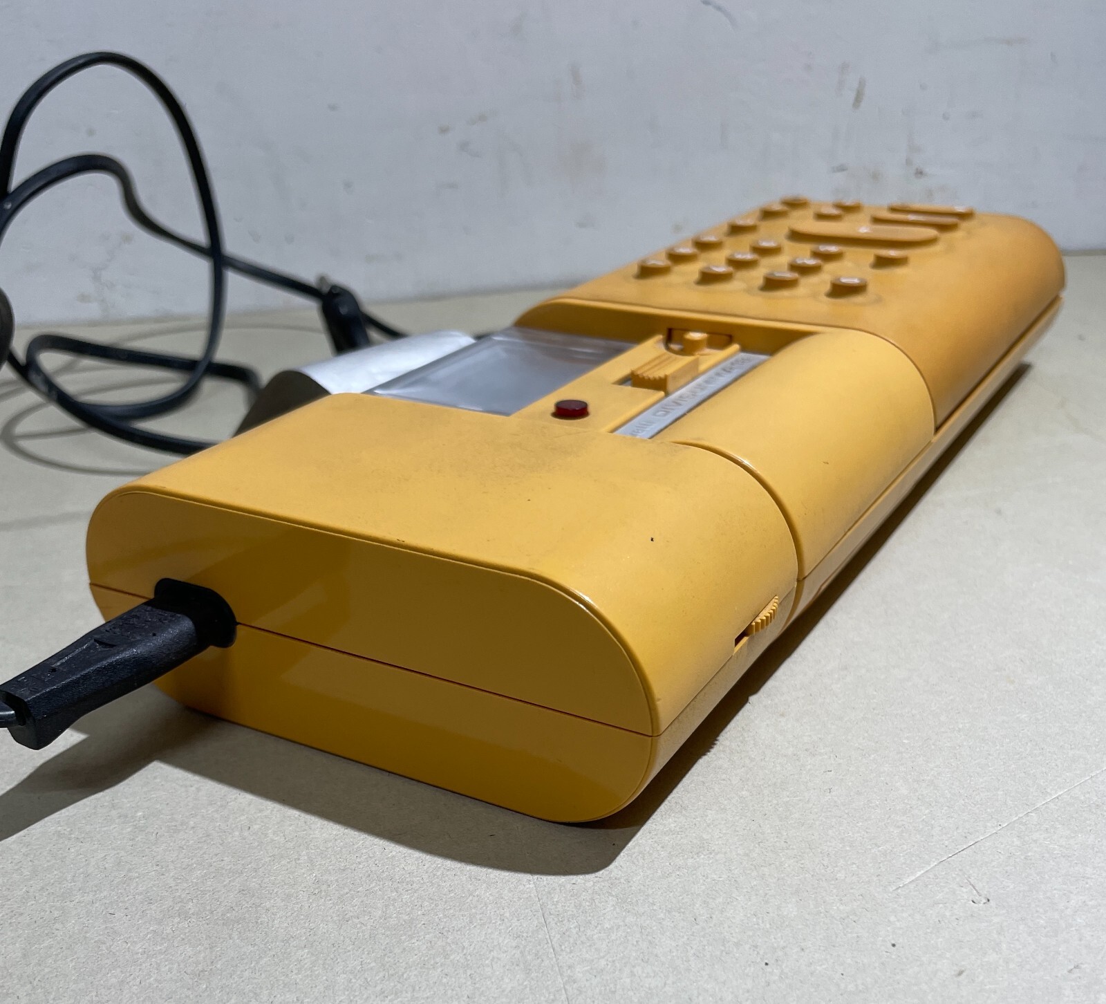 Divisumma 18. Calcolatrice d'Epoca Olivetti, Design Mario Bellini