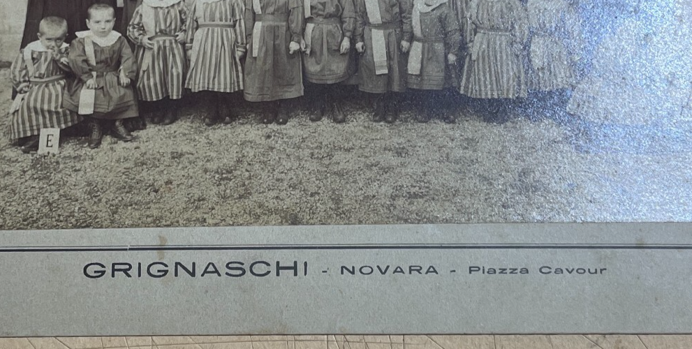 Piemonte, Novara: Antica Fotografia d'Infanzia, Asilo, Collegio Fotografo Grignaschi