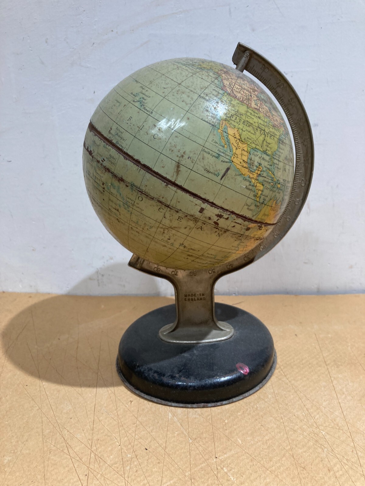 Mappamondo Inglese Decorativo In Metallo, Anni '30