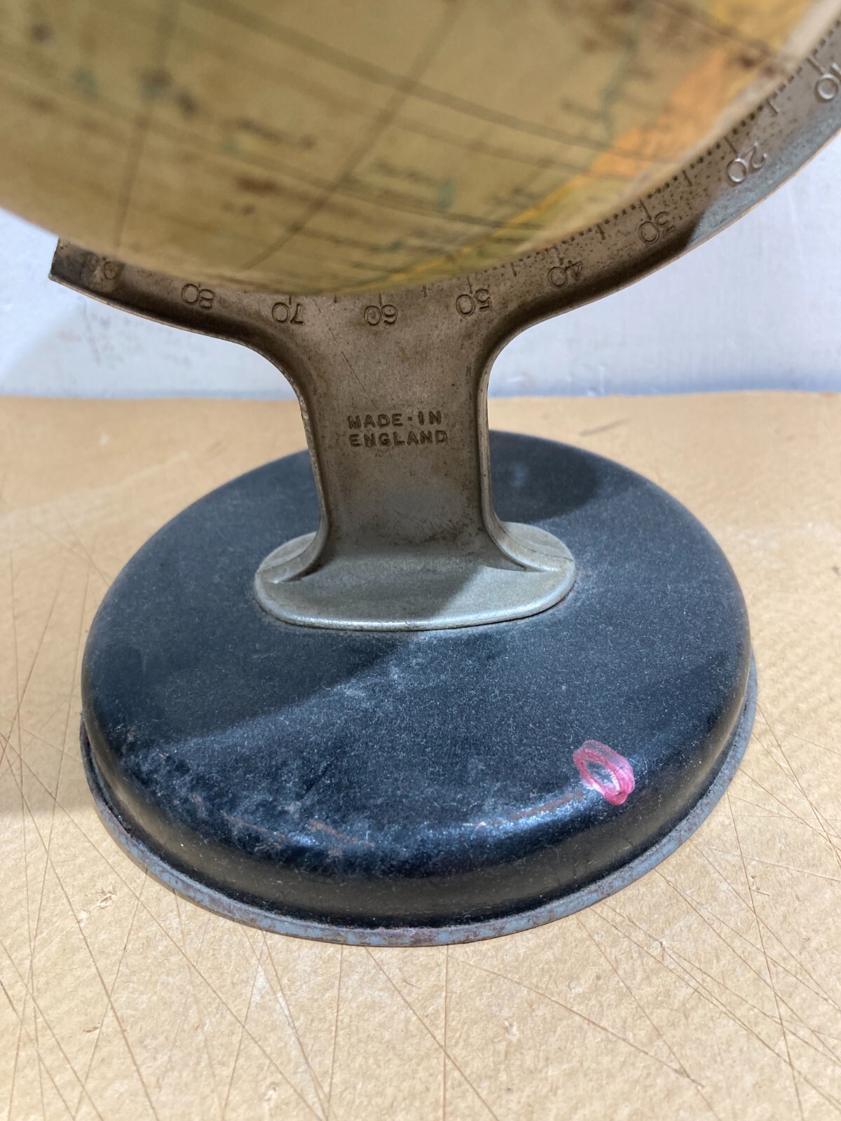 Mappamondo Inglese Decorativo In Metallo, Anni '30