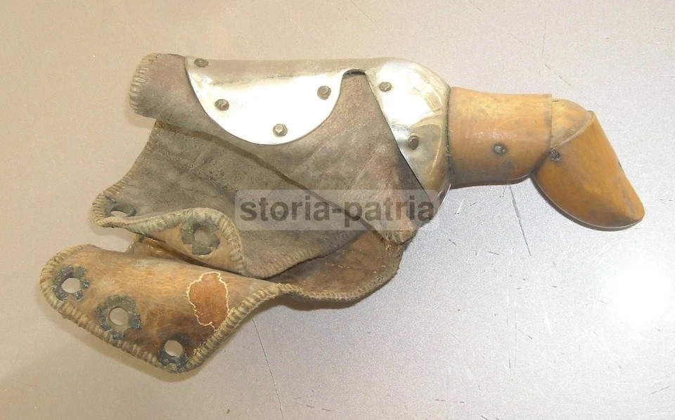 Medicina, Ortopedia, Tecnica: Protesi Articolare In Legno Da Collezione