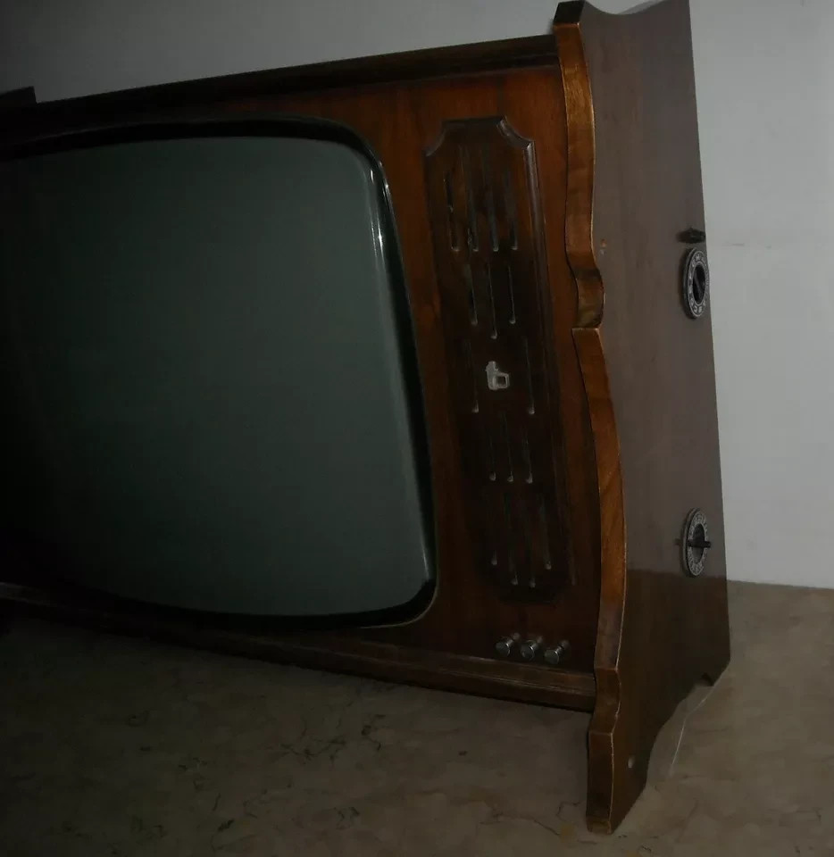 Modernariato, Design Ed Elettronica: Televisore Tedas Todi d'Epoca, Modello Apollo