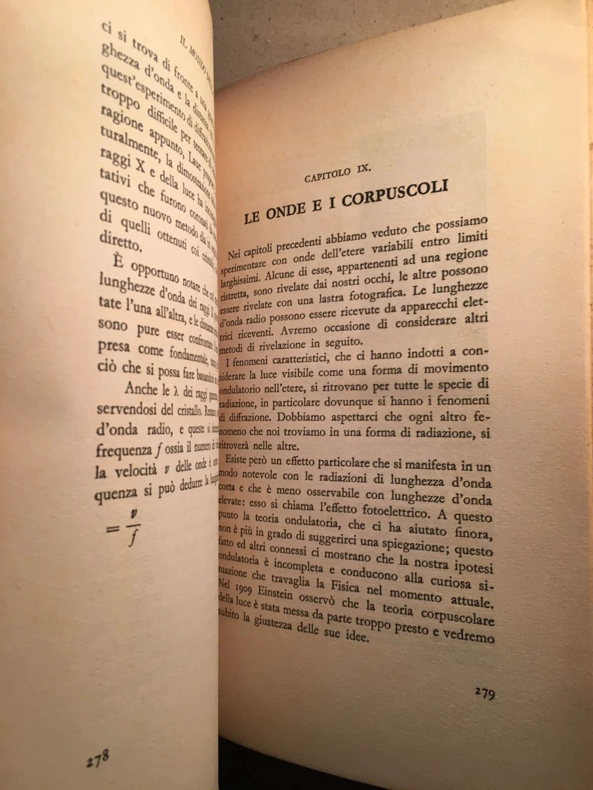 The World of Light: Physics, Optics, the Eye and Colors by William Bragg (1935)