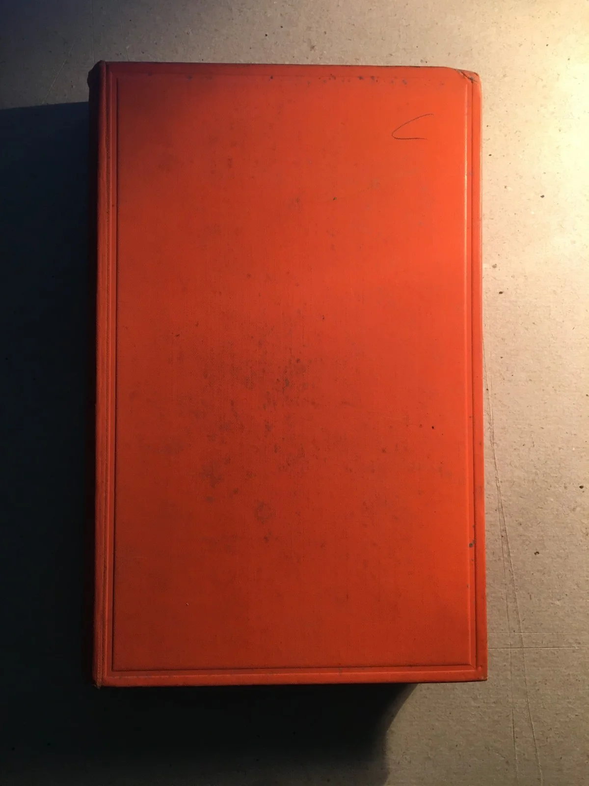 The World of Light: Physics, Optics, the Eye and Colors by William Bragg (1935)
