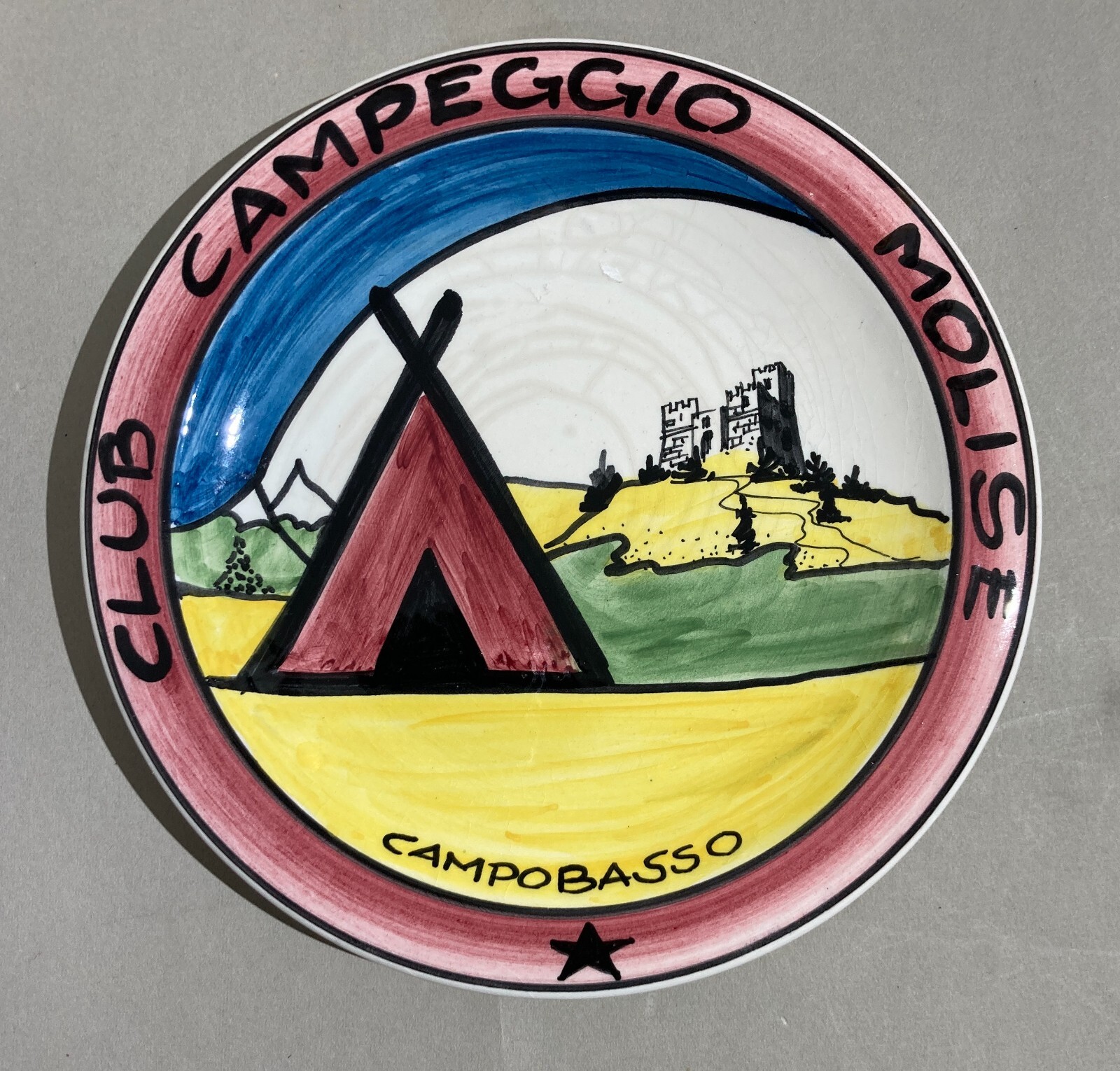 Molise, Boiano: Ceramica Artistica Pubblicitaria Club Campeggio, Artista Chirico