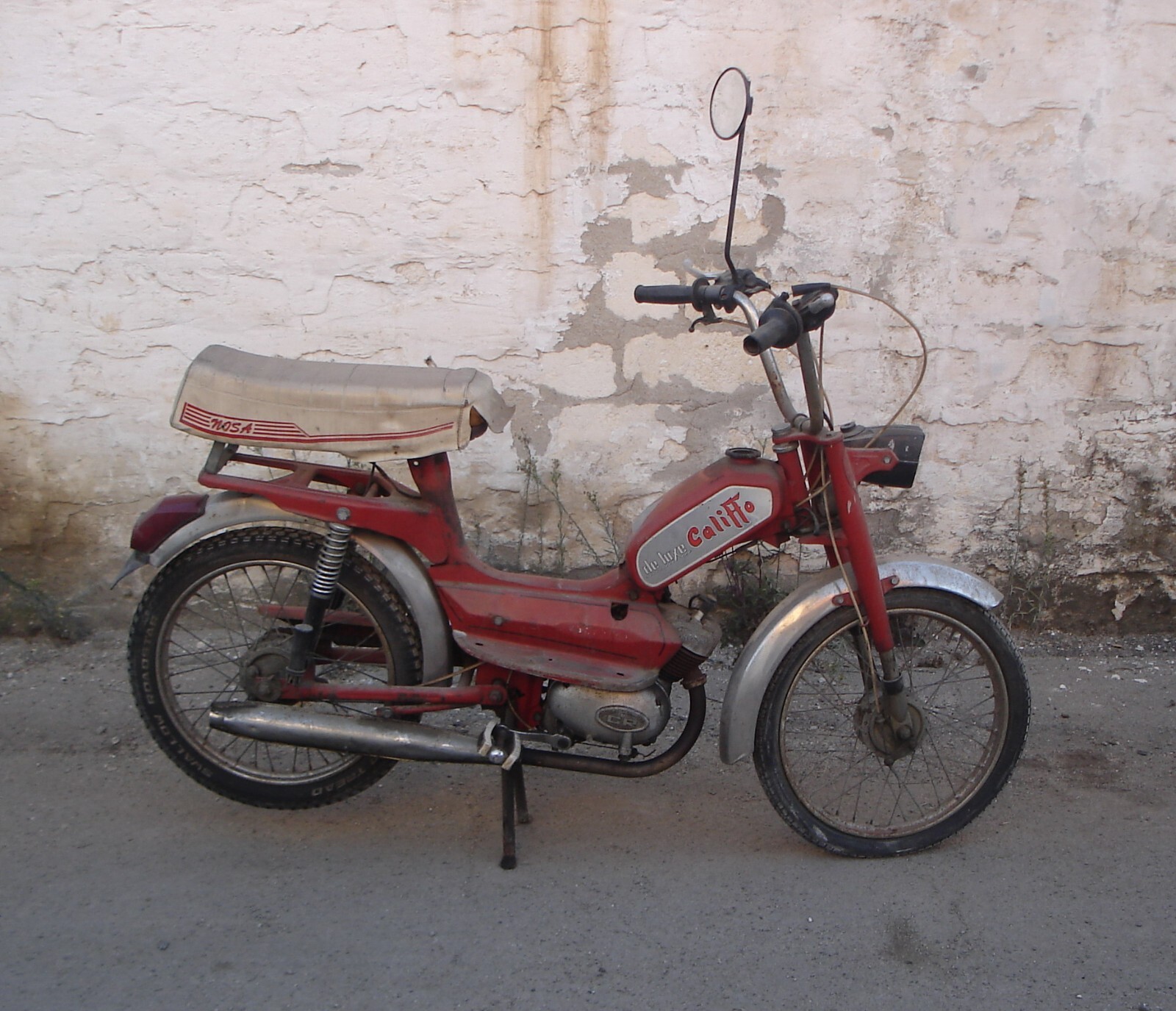 Moto d'Epoca: Motocicletta Califfone De Luxe