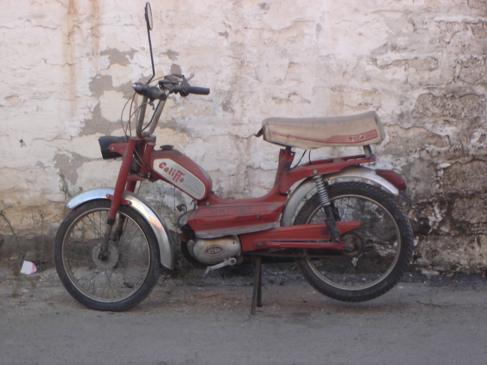 Moto d'Epoca: Motocicletta Califfone De Luxe