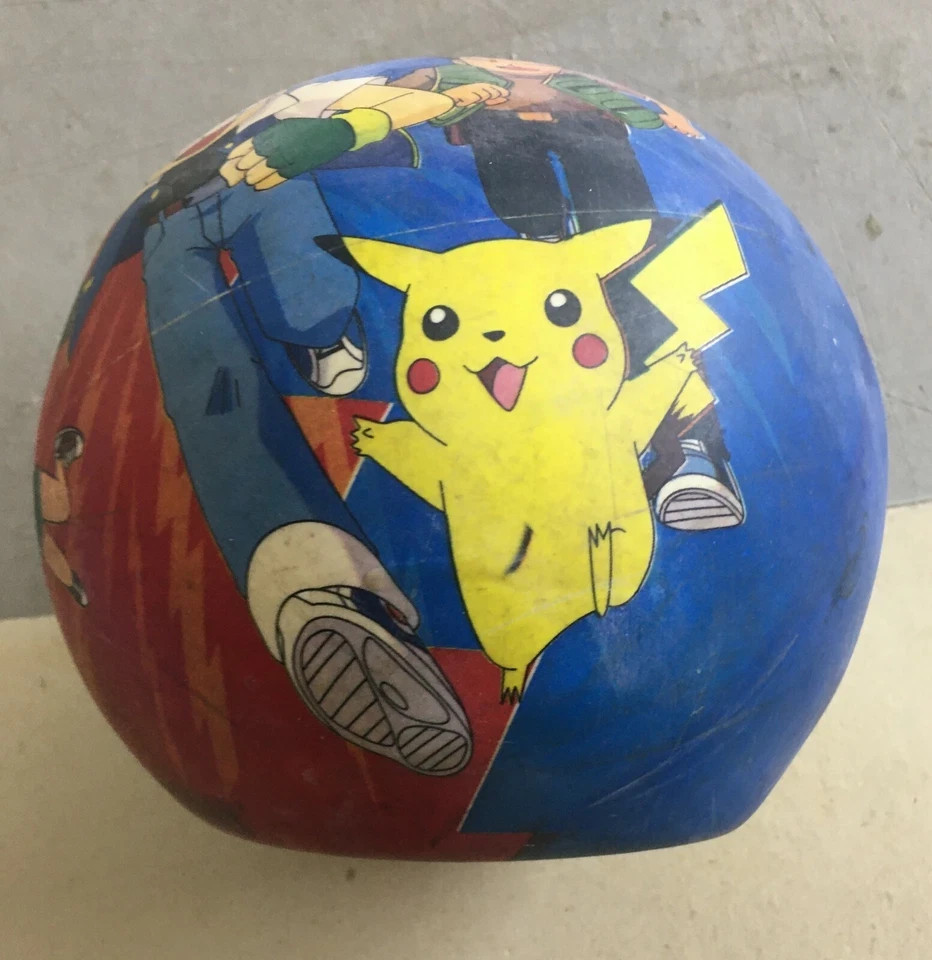 Giochi: Pallone Pubblicitario Con Illustrazioni Pokemon, Nintendo