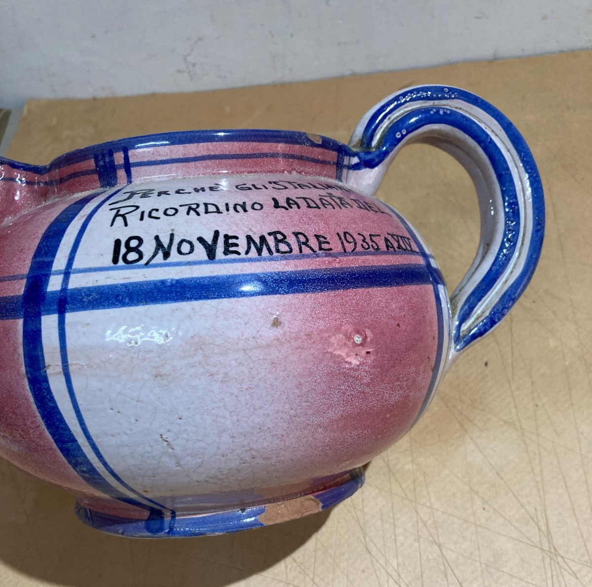 Brocca Commemorativa In Ceramica 18 Novembre 1935   Sanzioni Etiopia