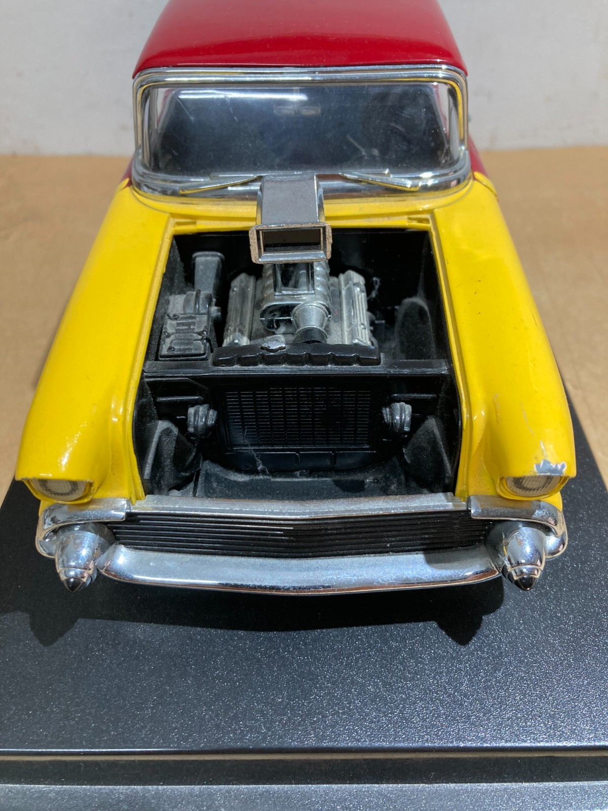 Soprammobile Pubblicitario, Automobilina Johnny Bravo   Ertl   Chevrolet Bel Air