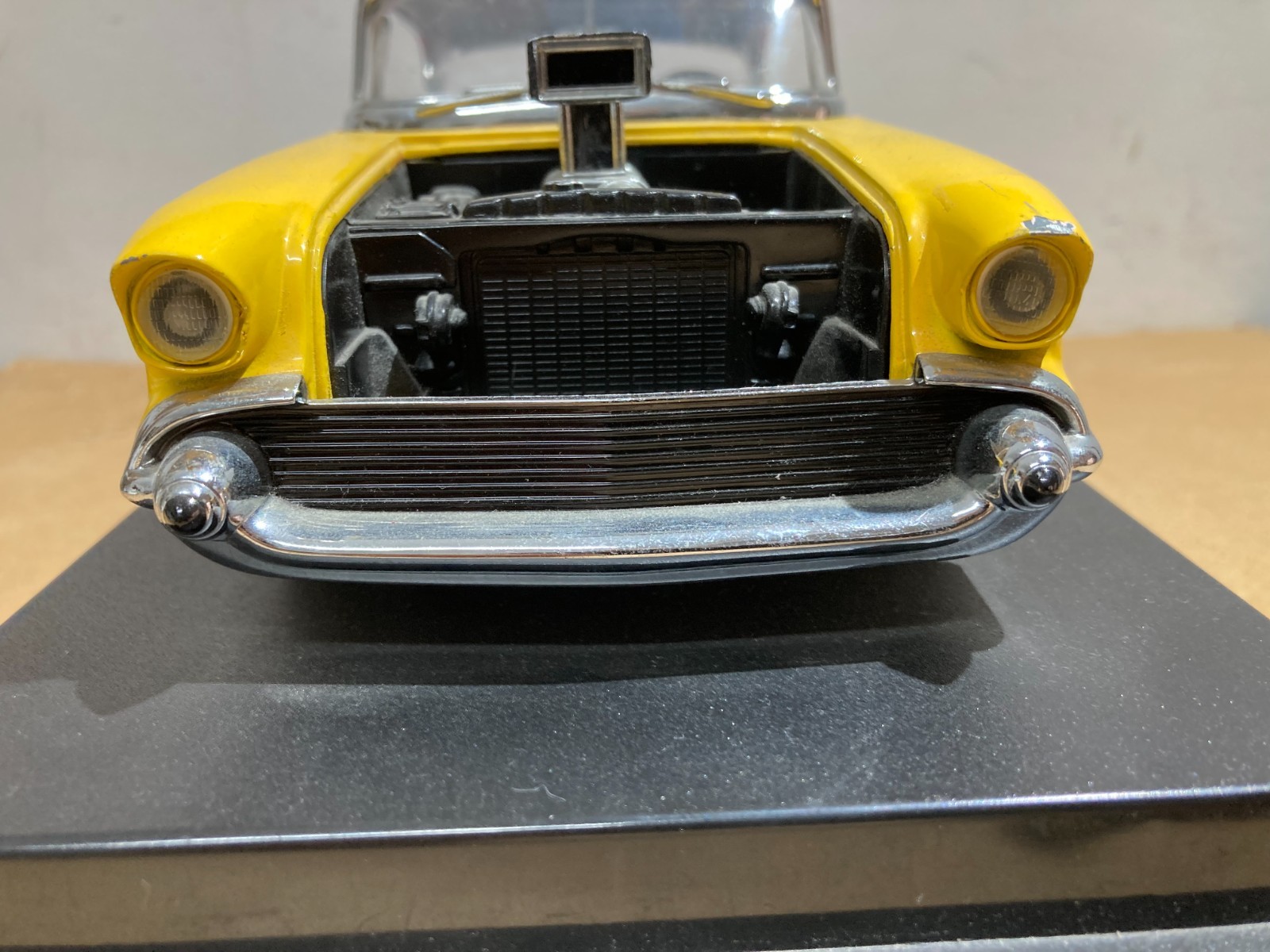 Soprammobile Pubblicitario, Automobilina Johnny Bravo   Ertl   Chevrolet Bel Air