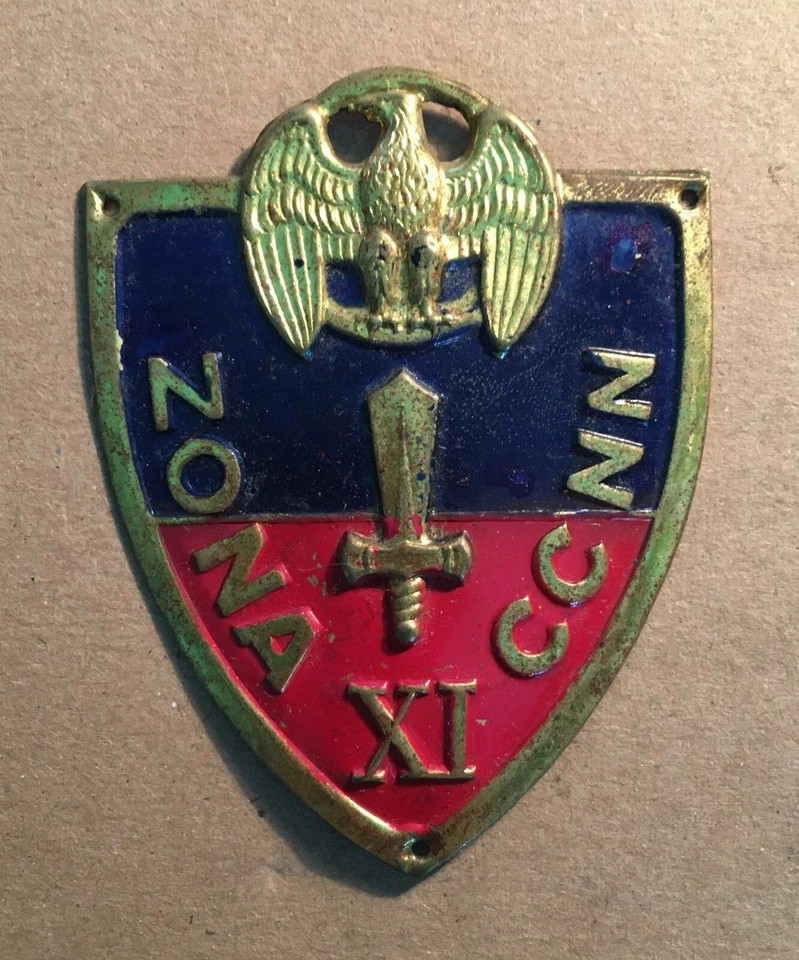 Napoli   Militaria   Distintivo Da Collezione   Metallo Laccato