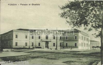 Puglia: Antica Veduta Architettonica Del Palazzo Di Giustizia Di Foggia   Rara Cartolina d'Epoca