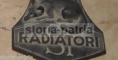 S.I. Radiatori: Scultura Pubblicitaria Con Volpe E Termosifone