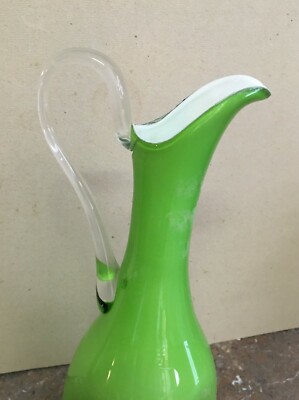 Antico Vetro Da Collezione, Vaso Di Bel Modellato, Opalescente Verde, Caraffa, Novecento