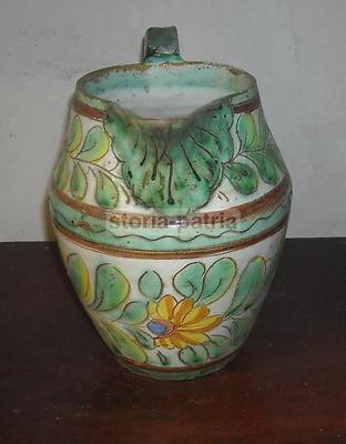 Ceramica Popolare Floreale: Brocca Decorativa In Maiolica A Sgraffito