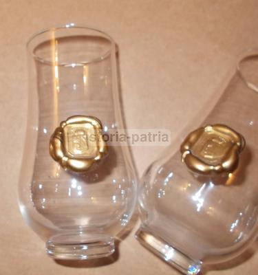 Araldica, Vetri Da Collezione, Coppia Di Bicchieri Con Sigilli Araldici In Rilievo