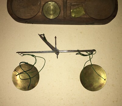 Oreficeria, Numismatica, Farmacia, Antica Bilancia Con Astuccio E Pesi