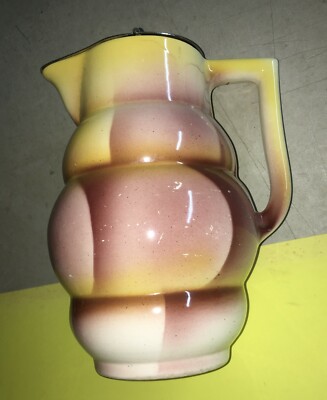 Ceramica Decorativa Con Decoro Di Gusto Futurista Aerografato, Brocca