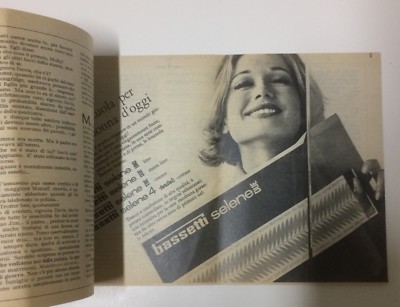 Letteratura Poliziesca: Agatha Christie, 1964. Supplemento Amica Con Pubblicità Cynar E Auto Innocenti