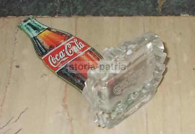 Supporto Pubblicitario Coca Cola Con Sagoma Di Bottiglia