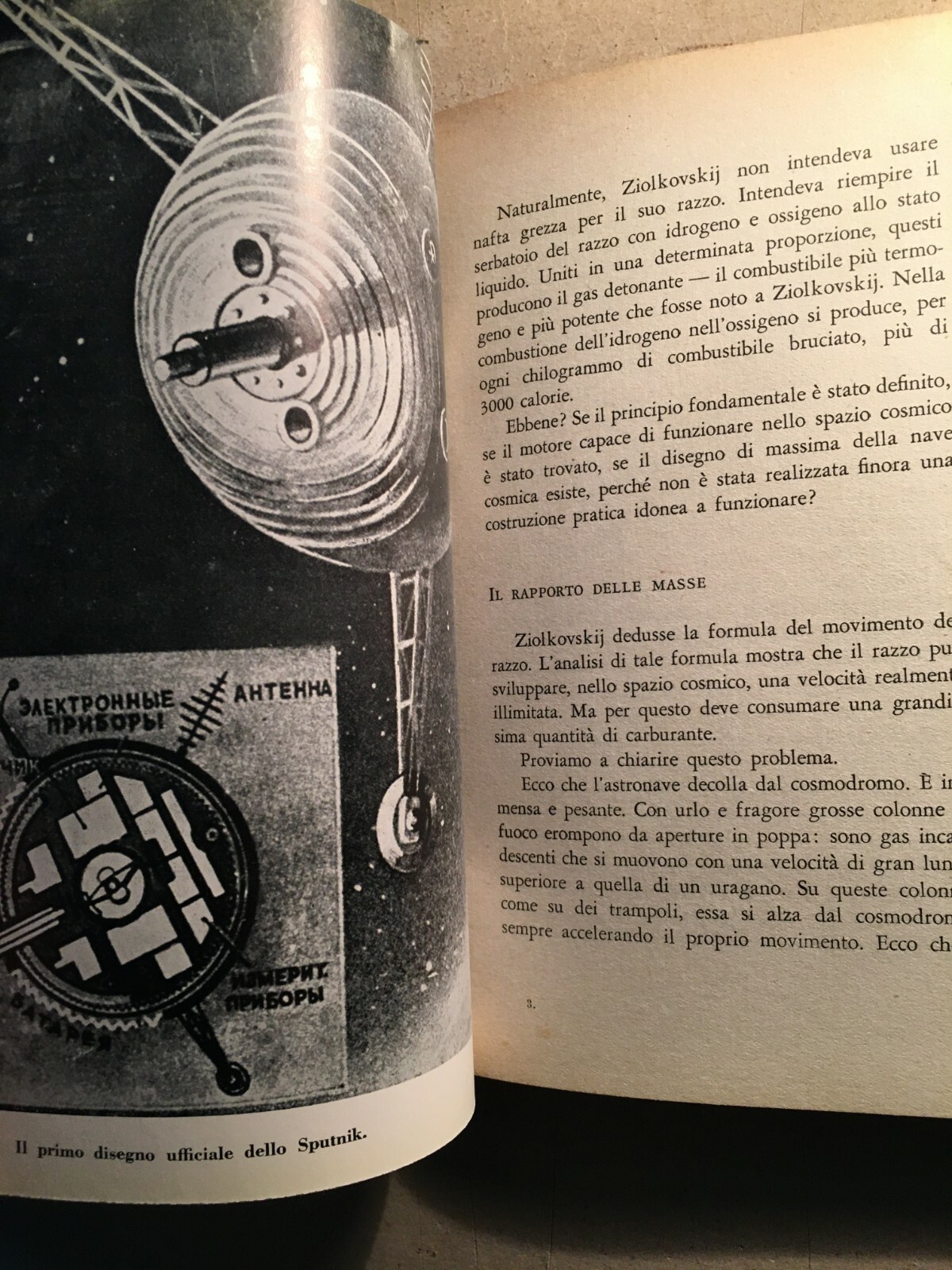Astronautica, Astronomia, Viaggi Nello Spazio: Razzi, Luna, Vassiliev, Sputnik