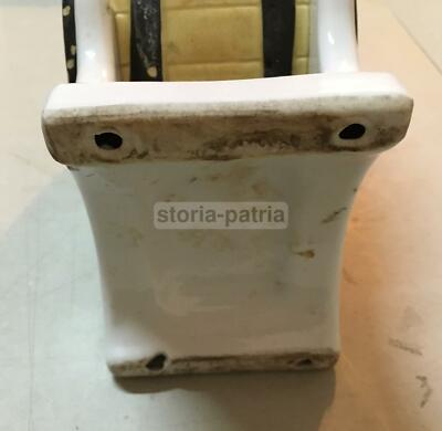 Distilleria Liquori Sicilia Marsala Amaretto: Ceramica Pubblicitaria Inusuale