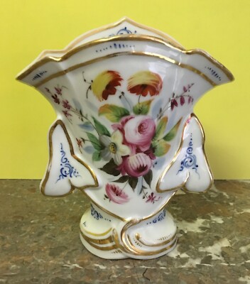 Vaso Portafiori In Porcellana Fiorata E Dorata, Fine XIX Secolo