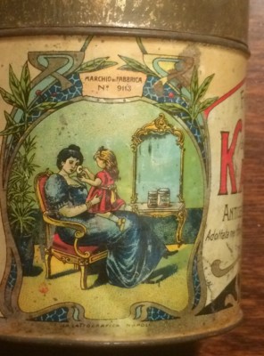 Napoli Antica Pubblicitaria: Farmacia d'Emilio, Cosmesi, Cipria, Araldica, Licopodio