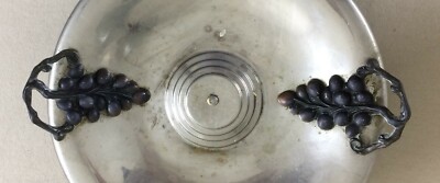 Centrotavola Modernariato Con Grappoli d'Uva