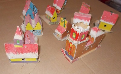 Presepe E Natale: Insieme Di 10 Casette In Carta E Cartoncino