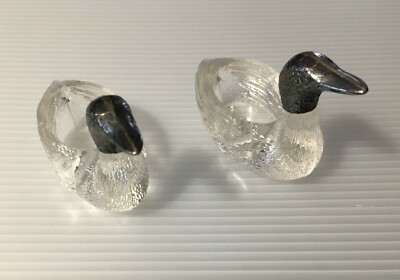 Coppia Di Piccole Saliere In Vetro A Forma Di Anatra