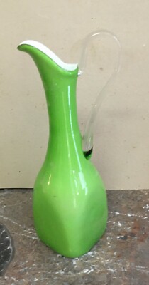 Antico Vetro Da Collezione, Vaso Di Bel Modellato, Opalescente Verde, Caraffa, Novecento