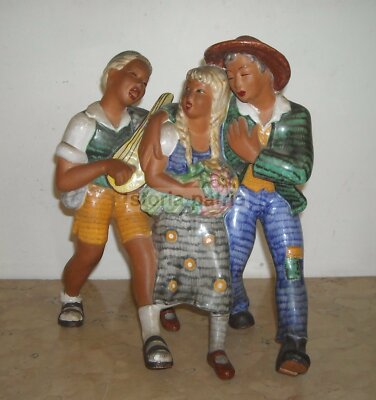 Ceramica Da Collezione: Gruppo Scultoreo Popolare Con Musicisti E Cantanti, Anni '20