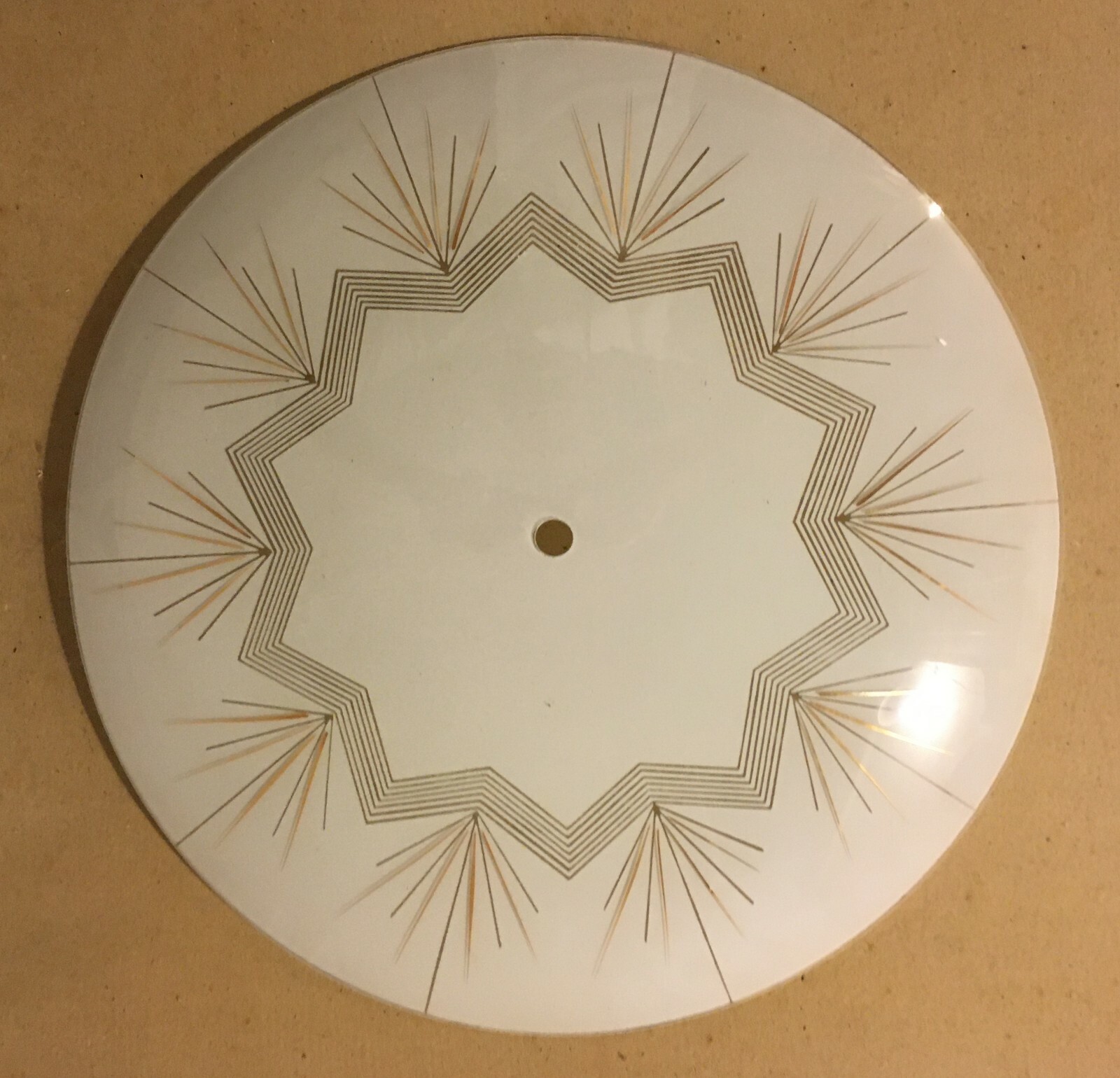 Modernariato E Design: Coppa Per Lampada In Vetro Satinato E Dorato d'Epoca, 41 Cm