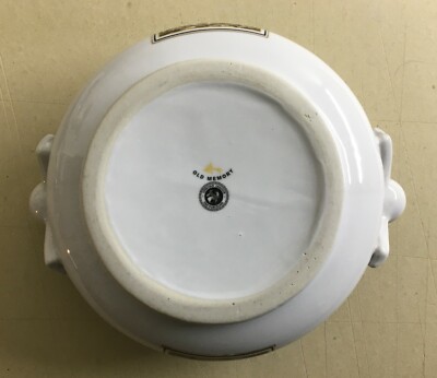 Decorativo Soprammobile: Zuppiera In Porcellana Con Paesaggi E Dorature